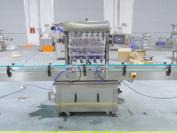 冠（guàn）鴻智能灌（guàn）裝（zhuāng）機（jī）如何保證生產過程的安全和（hé）穩定性（xìng）？